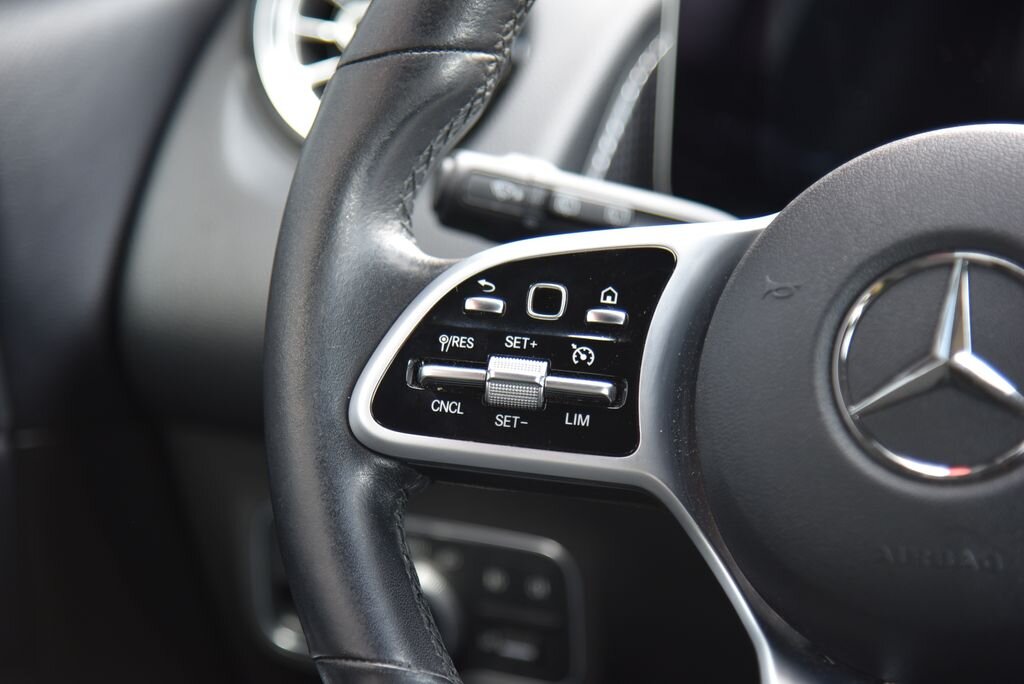 Mercedes-Benz GLB SUV / Terénní 2,0 l 110 kw