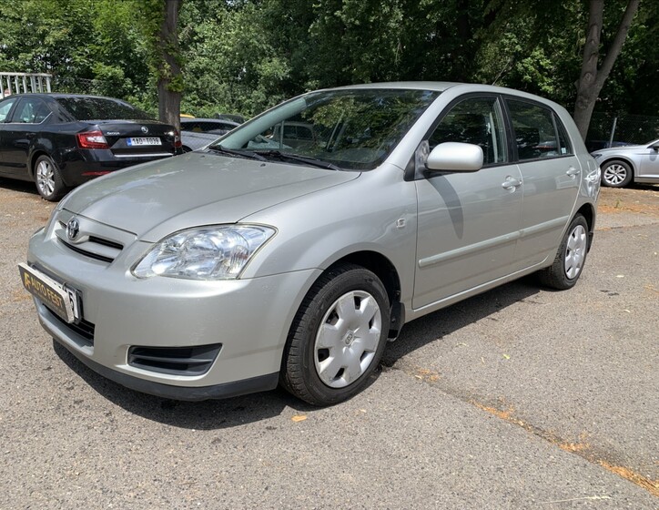 Toyota Corolla 1