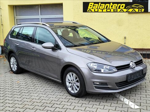 Volkswagen Golf Kombi 1,6 l 81 kw
