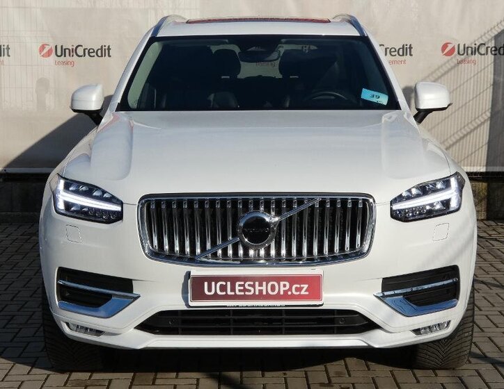 Volvo XC90 SUV / Terénní 2,0 l 173 kw
