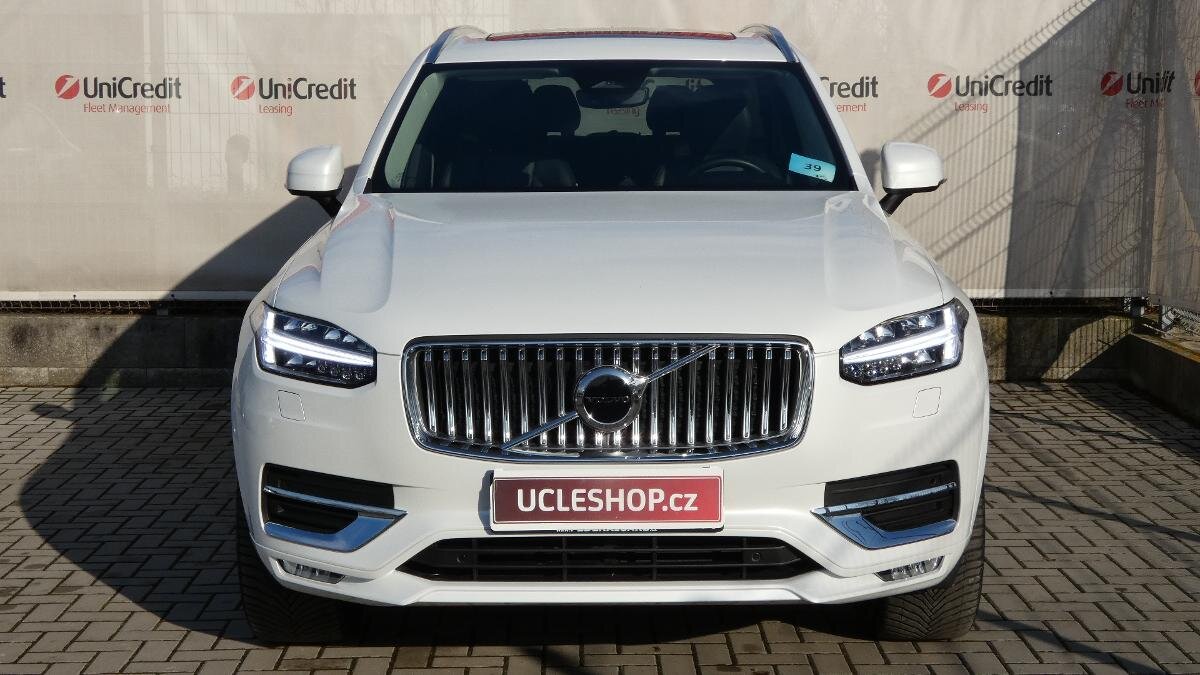 Volvo XC90 SUV / Terénní 2,0 l 173 kw
