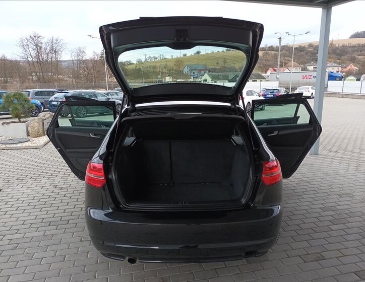 Audi A3 Hatchback 1,6 l 77 kw