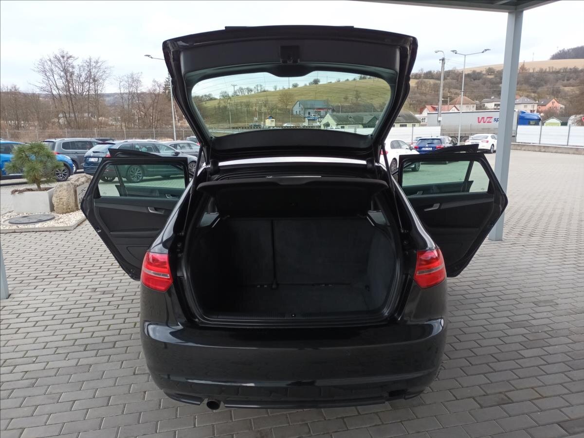 Audi A3 Hatchback 1,6 l 77 kw