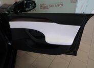 Tesla Model S Hatchback 0,0 493 kw