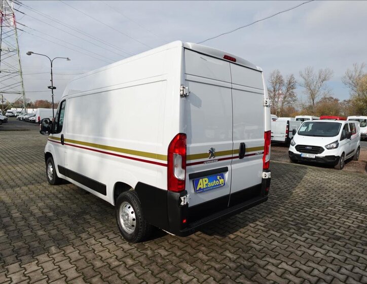 Peugeot Boxer Ostatní 2,2 l 121 kw