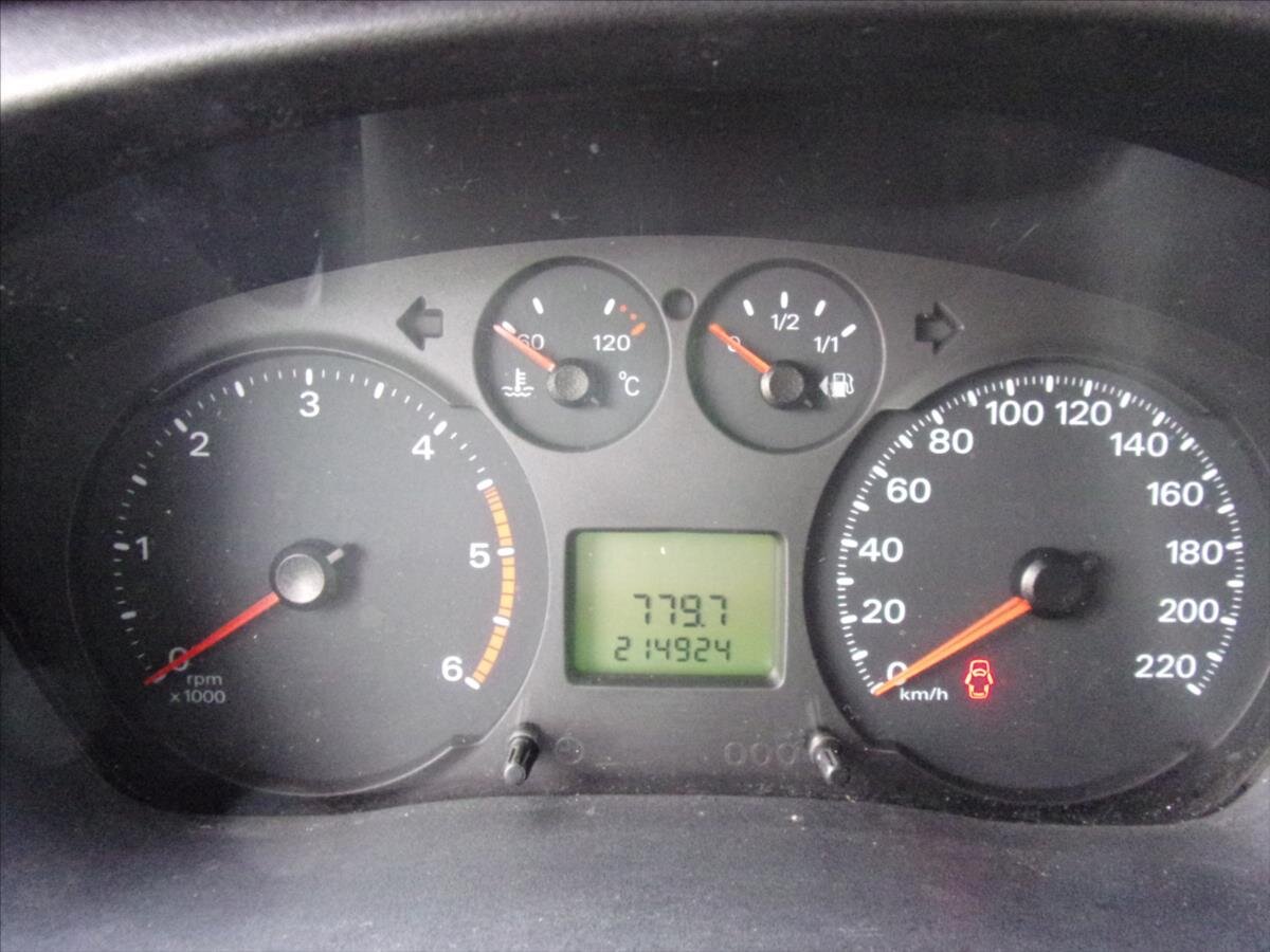 Ford Transit Skříň 2,2 l 63 kw