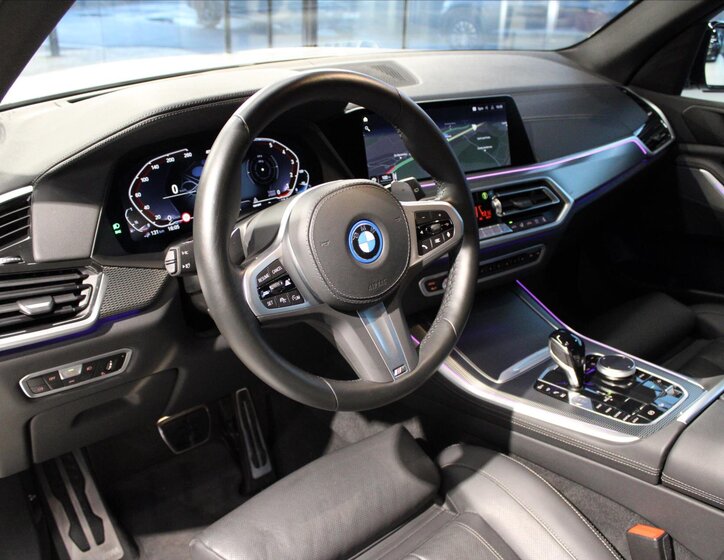 BMW X5 SUV 3,0 l 290 kw