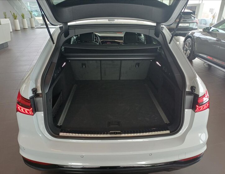 Audi A6 Allroad Kombi 3,0 l 210 kw
