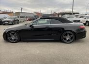 Mercedes-Benz Třídy E 17