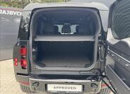 Land Rover Defender 19