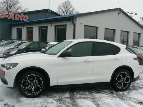 Alfa Romeo Stelvio SUV 2,1 l 154 kw