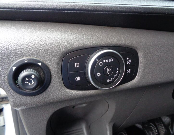 Ford Transit Ostatní 2,0 l 96 kw