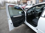 Opel Astra Kombi 1,7 l 74 kw