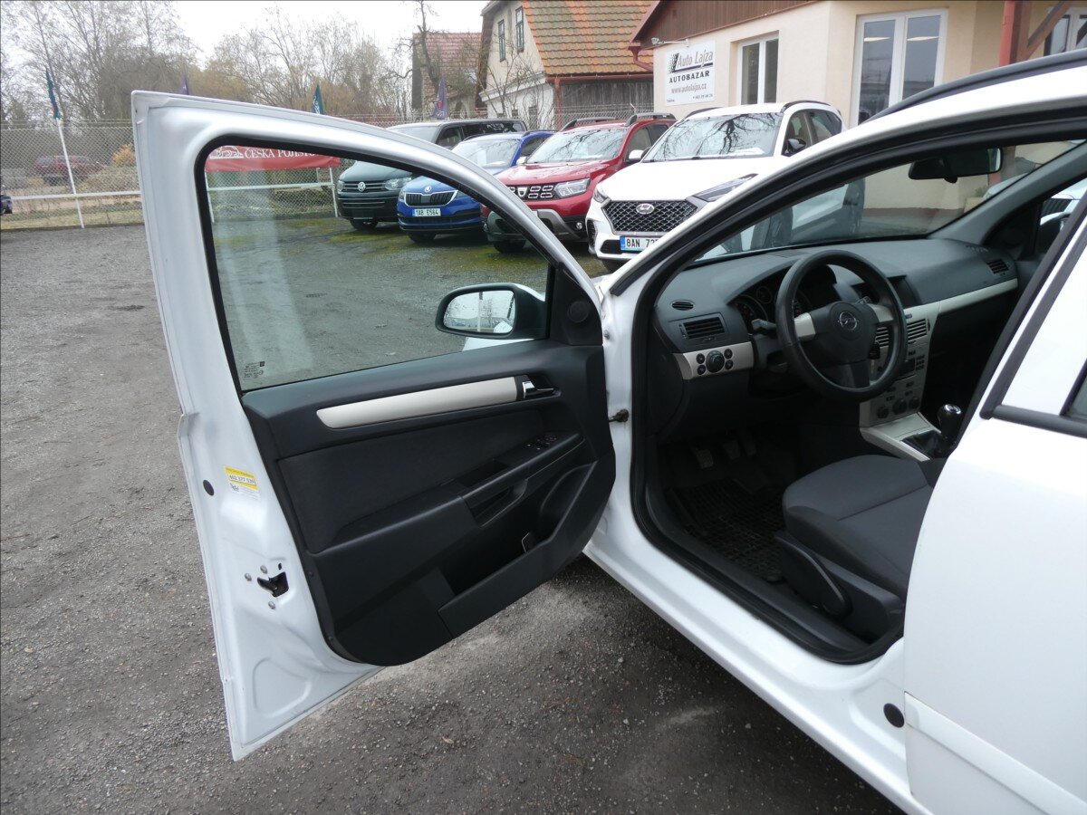 Opel Astra Kombi 1,7 l 74 kw