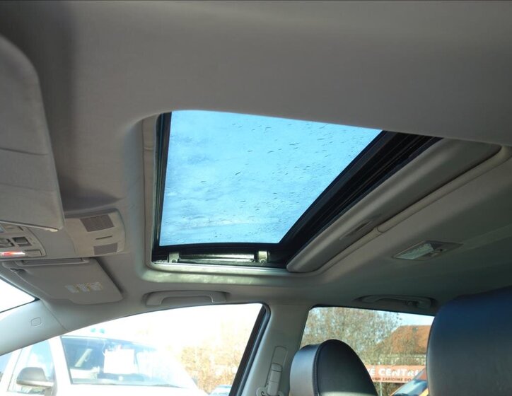 Mazda CX-7 SUV / Terénní 2,2 l 127 kw