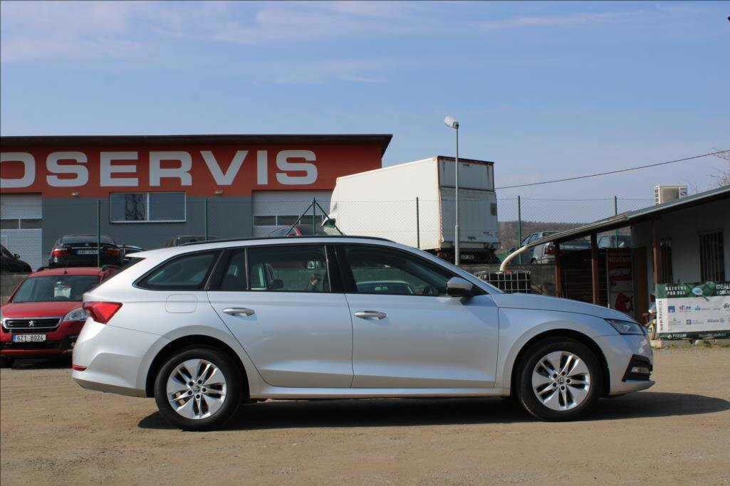 Škoda Octavia Kombi 2,0 l 85 kw