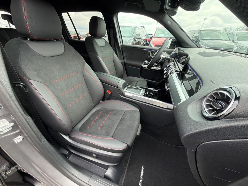 Mercedes-Benz GLB SUV / Terénní 2,0 l 110 kw