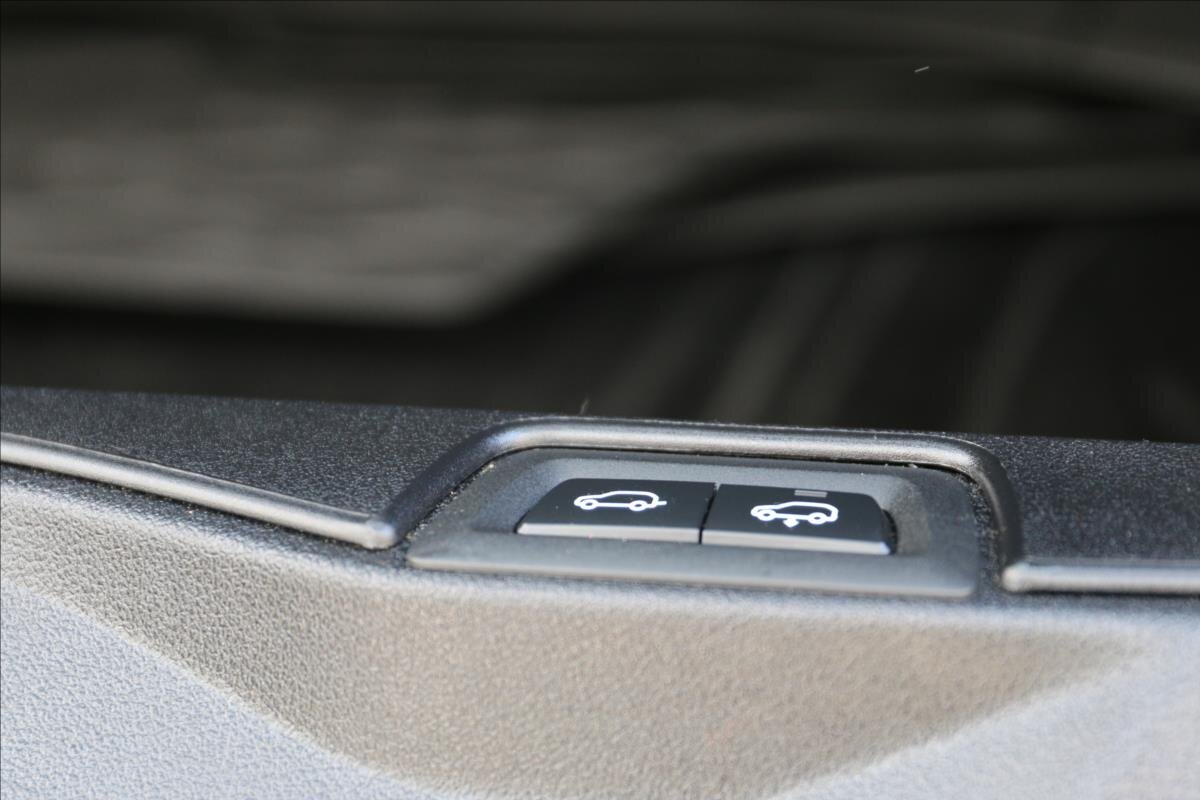 BMW X5 Kombi 3,0 l 290 kw