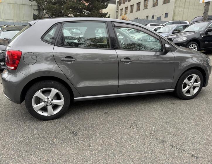 Volkswagen Polo 12