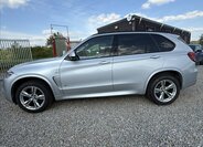 BMW X5 8