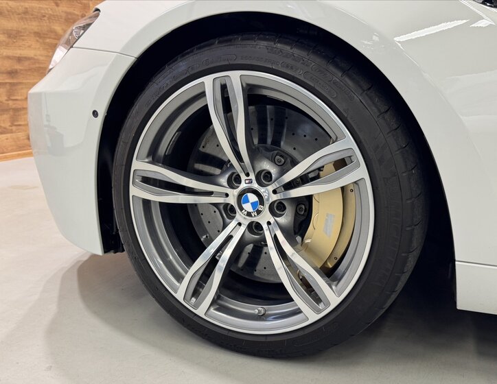 BMW M6 Kabriolet 4,4 l 412 kw