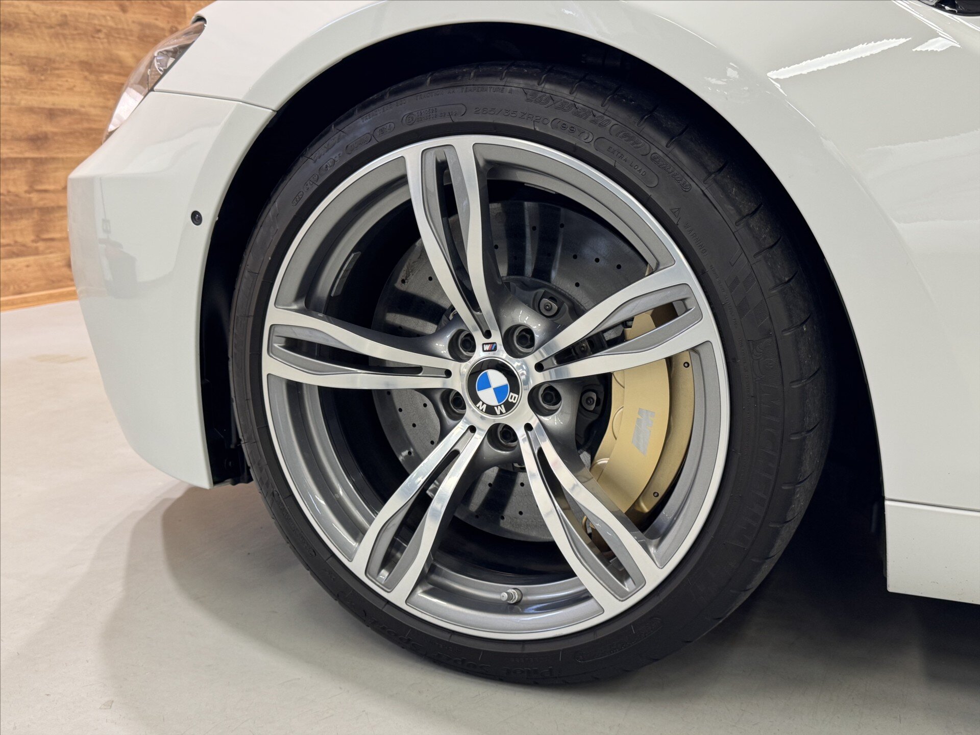 BMW M6 Kabriolet 4,4 l 412 kw