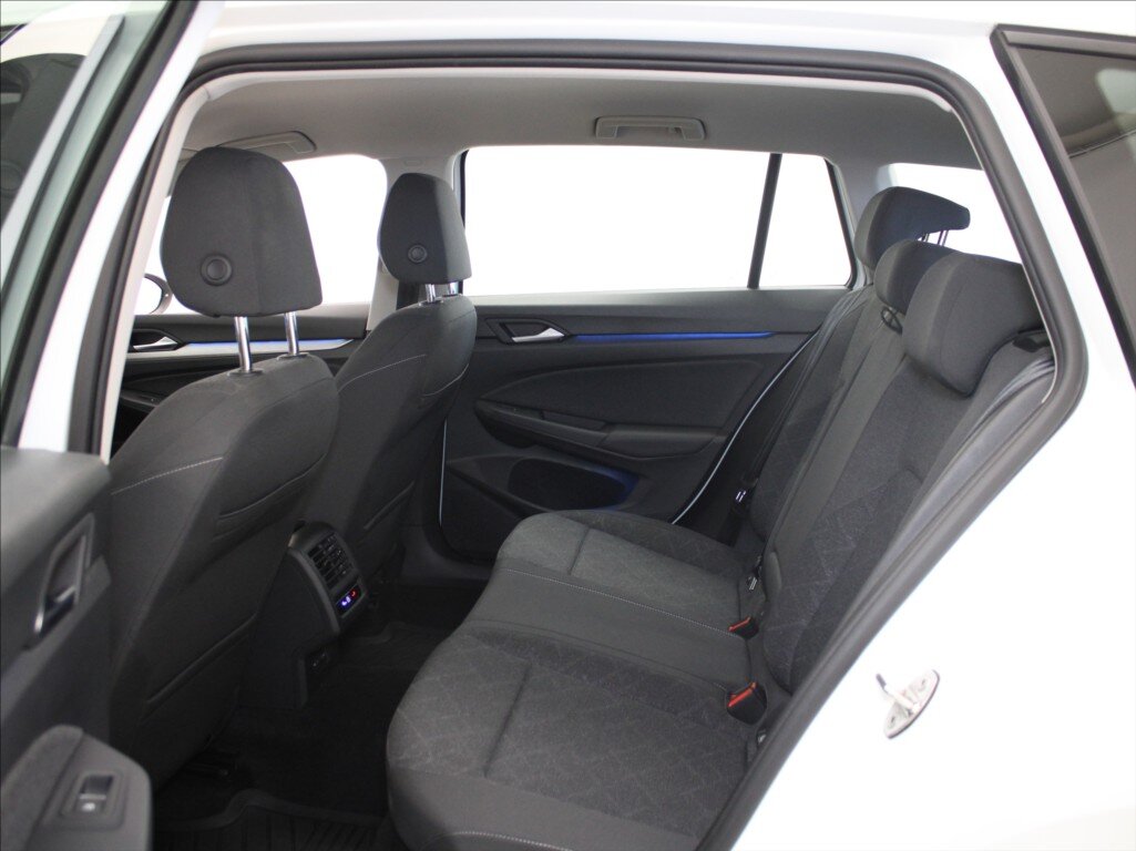 Volkswagen Golf Kombi 1,5 l 96 kw