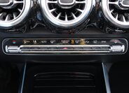 Mercedes-Benz GLB 39