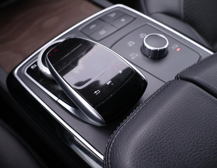 Mercedes-Benz GLE SUV / Terénní 3,0 l 190 kw