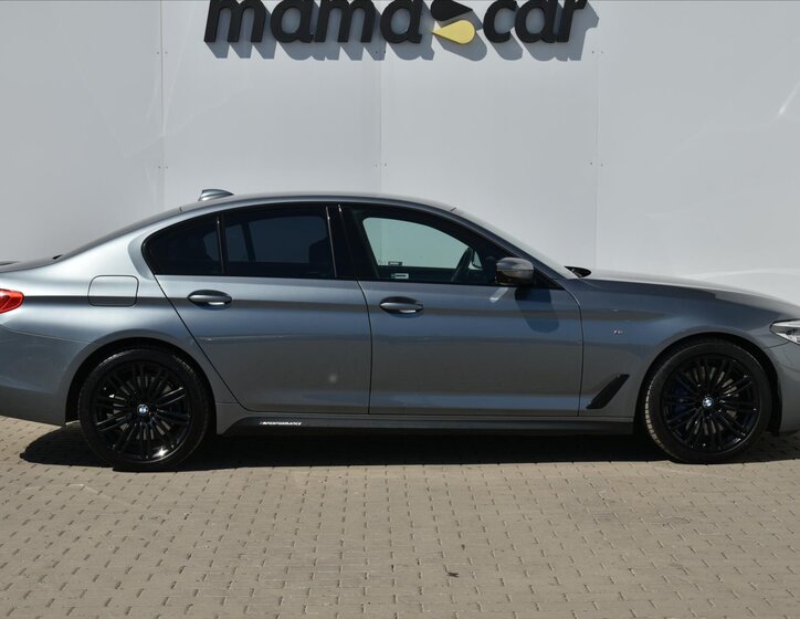 BMW Řada 5 Sedan / Limuzína 3,0 l 250 kw