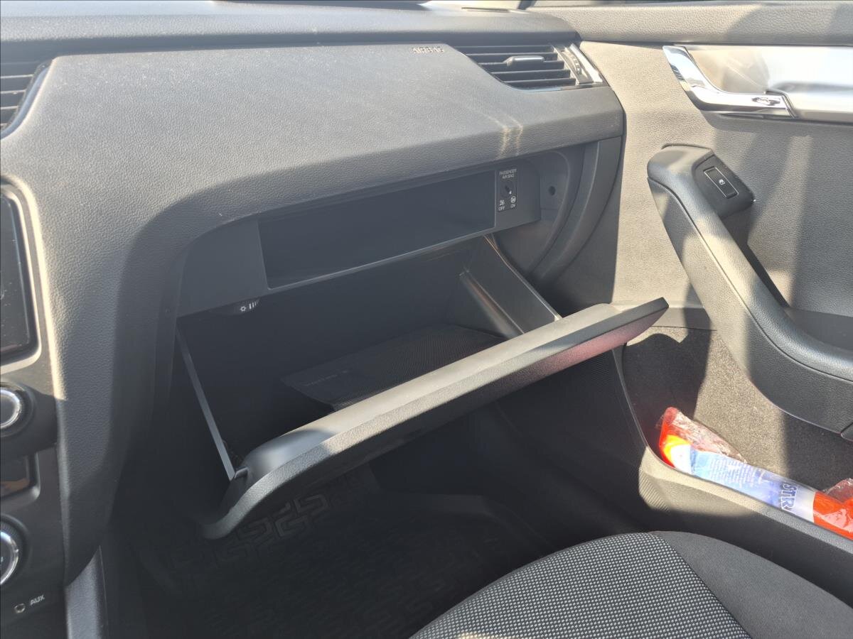 Škoda Octavia Sedan / Limuzína 1,4 l 81 kw