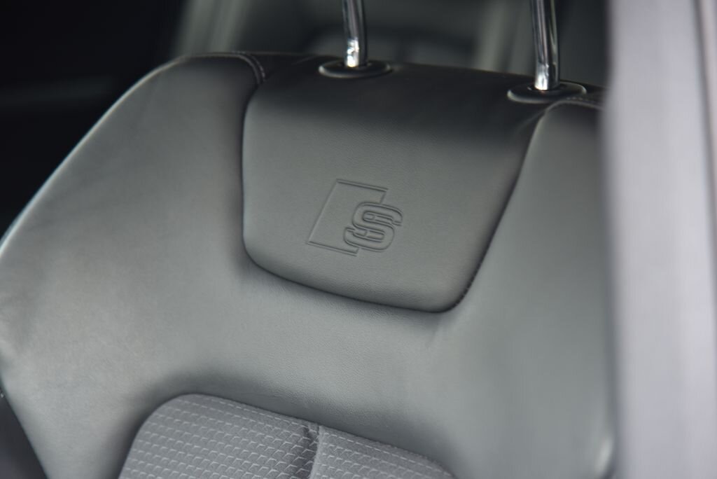 Audi e-tron SUV 0,0 300 kw