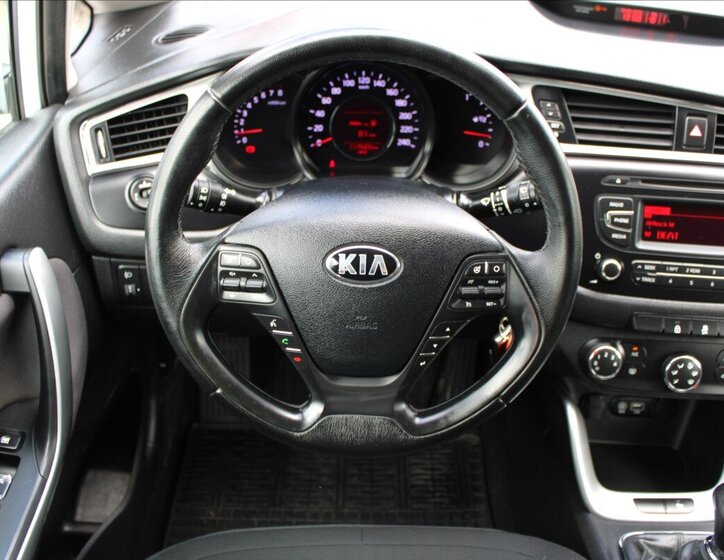 KIA Ceed Hatchback 1,4 l 73 kw