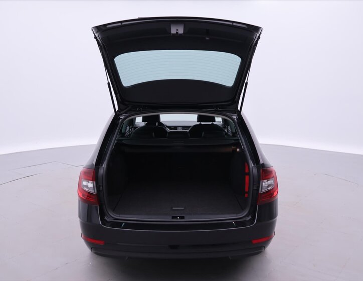 Škoda Octavia Liftback 2,0 l 110 kw