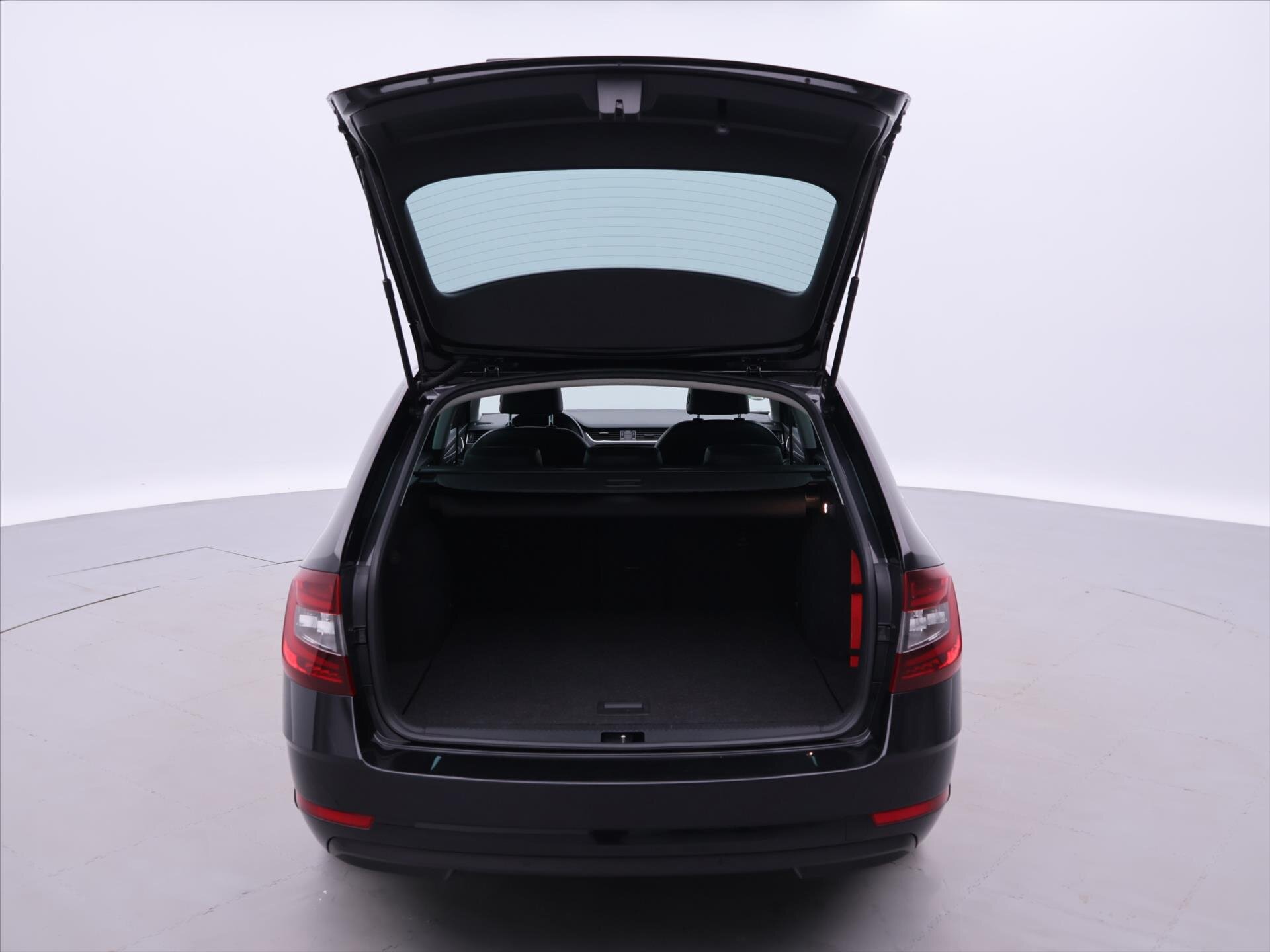 Škoda Octavia Liftback 2,0 l 110 kw