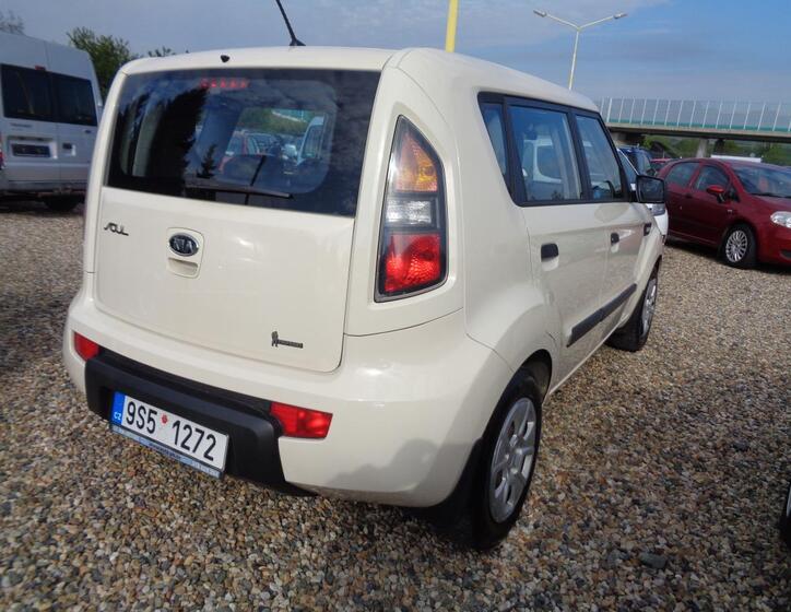 KIA Soul 4