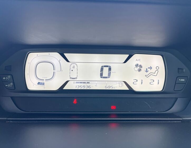 Citroën Grand C4 Picasso 11