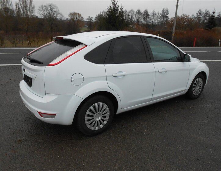 Ford Focus Hatchback 1,6 l 74 kw