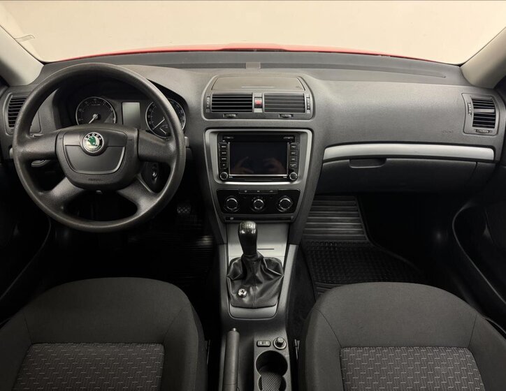 Škoda Octavia Sedan / Limuzína 1,4 l 59 kw