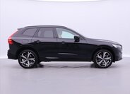 Volvo XC60 8