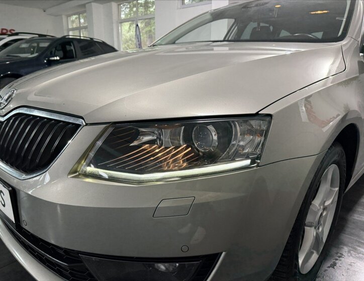 Škoda Octavia Kombi 2,0 l 110 kw
