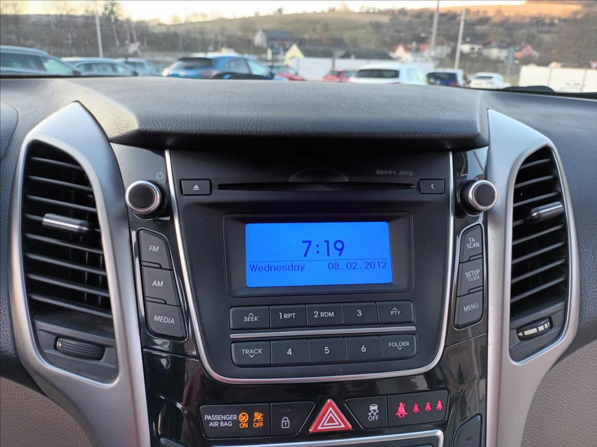 Hyundai i30 Hatchback 1,6 l 88 kw