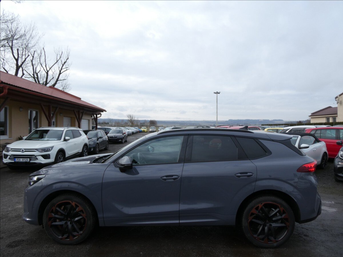 Cupra Terramar SUV / Terénní 2,0 l 195 kw