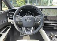 Lexus RX 500h 23