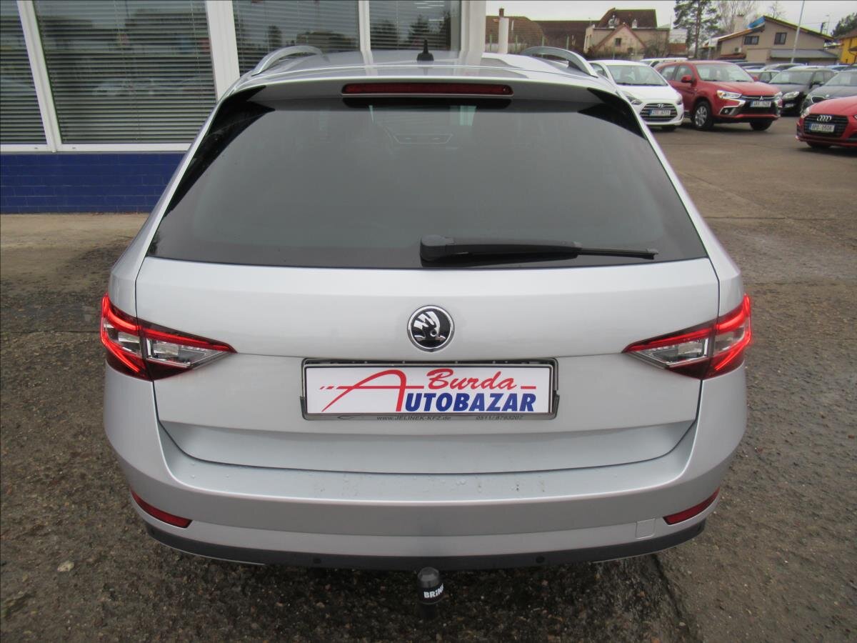 Škoda Superb Kombi 2,0 l 110 kw