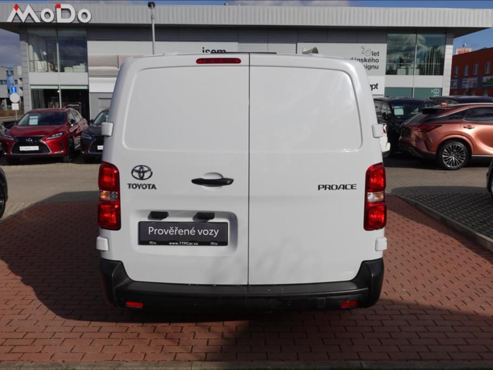Toyota ProAce 5