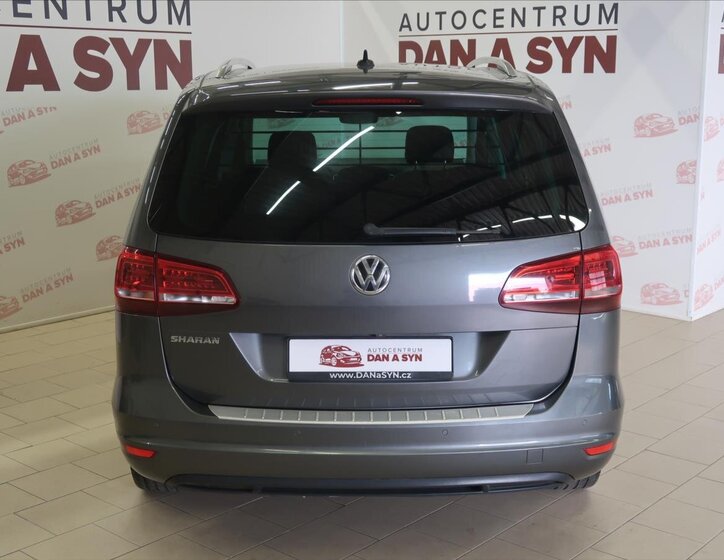 Volkswagen Sharan MPV 2,0 l 110 kw