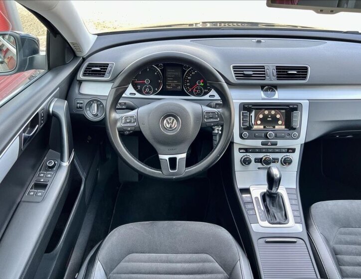 Volkswagen Passat Kombi 2,0 l 103 kw