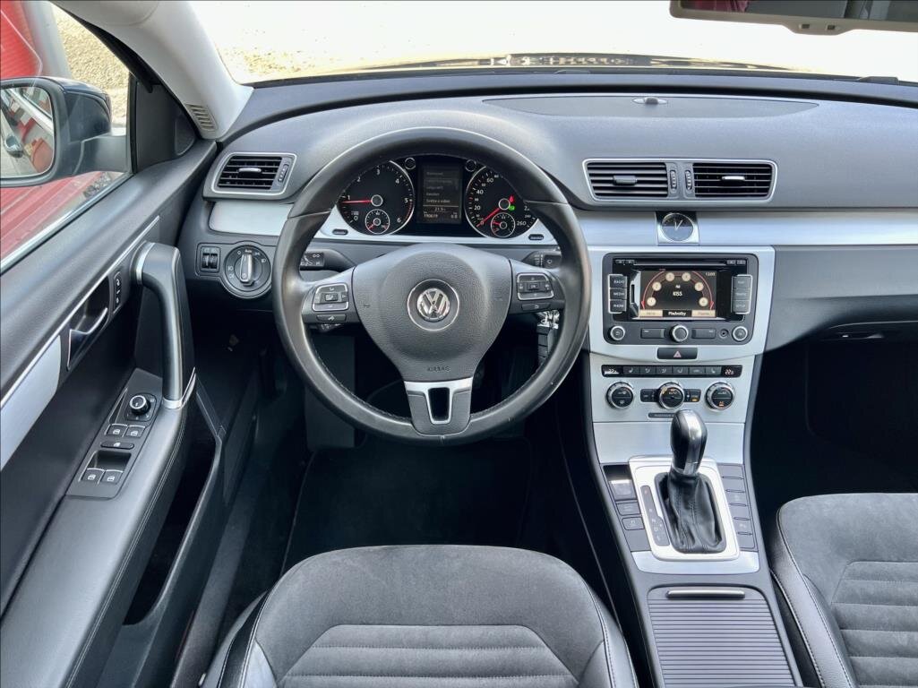 Volkswagen Passat Kombi 2,0 l 103 kw