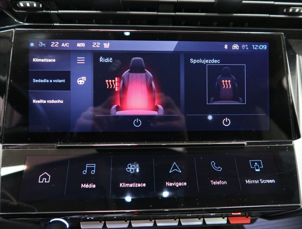 Peugeot 308 Kombi 1,2 l 96 kw